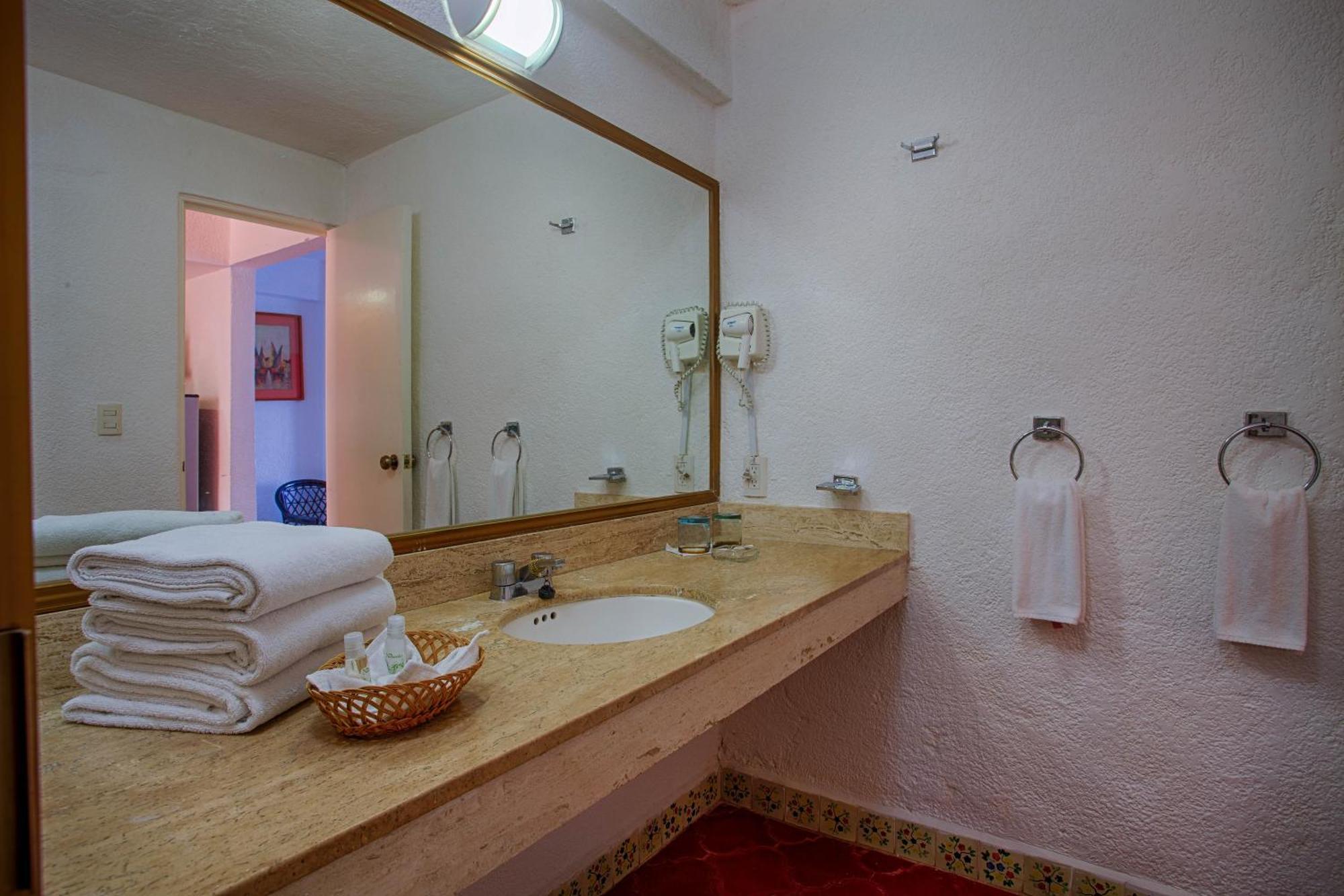 Costa Sur Resort, Classico Collection By Sonesta Puerto Vallarta Dış mekan fotoğraf